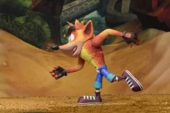 NECA Crash Bandicoot Actionfigur 15cm -Puppenladen 4f1b6c393d780865545f44948534d0fe70116a729c2885b008ec3638ef411a14