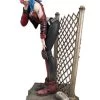 Diamond Select DC Gallery - DCeased Harley Quinn Figur -Puppenladen 771650