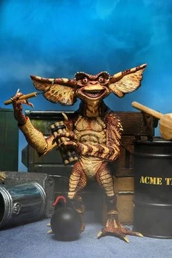 NECA Gremlins 2 - Ultimate Demolition Gremlin 2-Pack - Clothed Actionfigur 23 NECA Gremlins 2 - Ultimate Demolition Gremlin 2-Pack - Clothed Actionfigur -Puppenladen demo set4 scaled 1