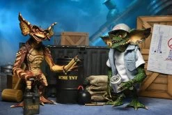 NECA Gremlins 2 - Ultimate Demolition Gremlin 2-Pack - Clothed Actionfigur 19 NECA Gremlins 2 - Ultimate Demolition Gremlin 2-Pack - Clothed Actionfigur -Puppenladen demo set6 scaled 1