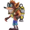 NECA Crash Bandicoot - Deluxe Crash With Jetpack Figur 2 NECA Crash Bandicoot - Deluxe Crash With Jetpack Figur -Puppenladen f58e77353ff49868dedd321f8e1a402a85feeb4f3b0d61d65e1ab443138819b2