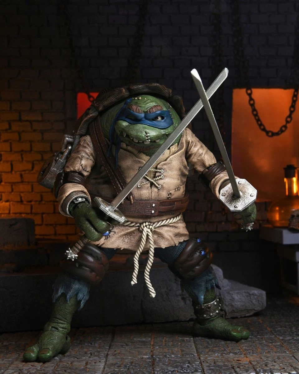 NECA Universal Monsters X TMNT - Ultimate Leonardo Als The Hunchback Figur 12 NECA Universal Monsters X TMNT - Ultimate Leonardo Als The Hunchback Figur – Bild 10