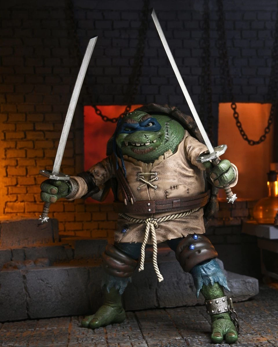 NECA Universal Monsters X TMNT - Ultimate Leonardo Als The Hunchback Figur 13 NECA Universal Monsters X TMNT - Ultimate Leonardo Als The Hunchback Figur – Bild 11