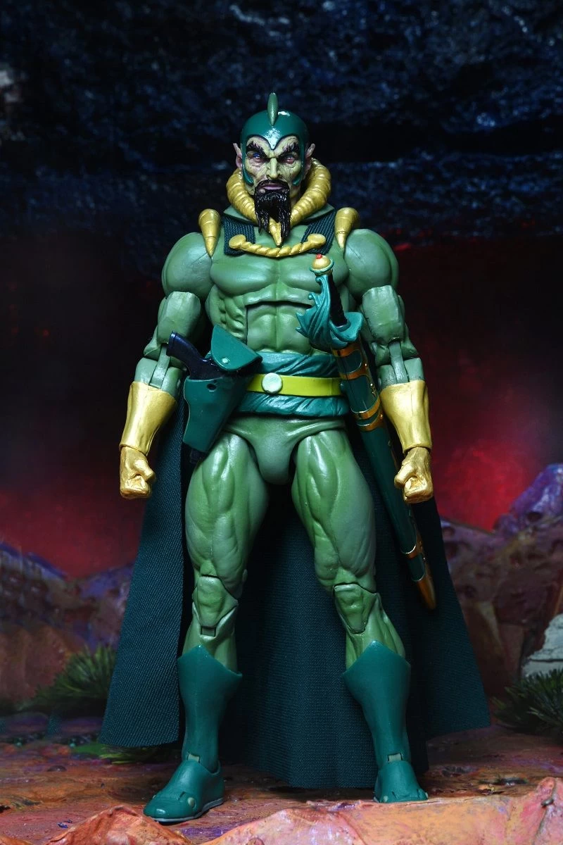 NECA The Original Superheroes S1 - Ming The Merciless Actionfigur 4 NECA The Original Superheroes S1 - Ming The Merciless Actionfigur – Bild 2