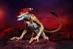 NECA Kenner Tribute Panther Alien - Action Figur -Puppenladen panther1 scaled 1